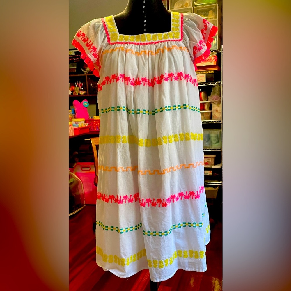 CAT AND JACK EMBROIDERED COLORFUL DRESS SIZE 14/16 GIRLS EXCELLENT CONDITION